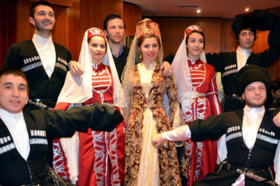 Karaçay Türkleri geleneklerini yaşatmaya devam ediyor