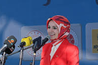 Konyalı Bakan şehitleri unutmadı